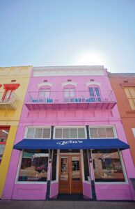 Tom’s on Main